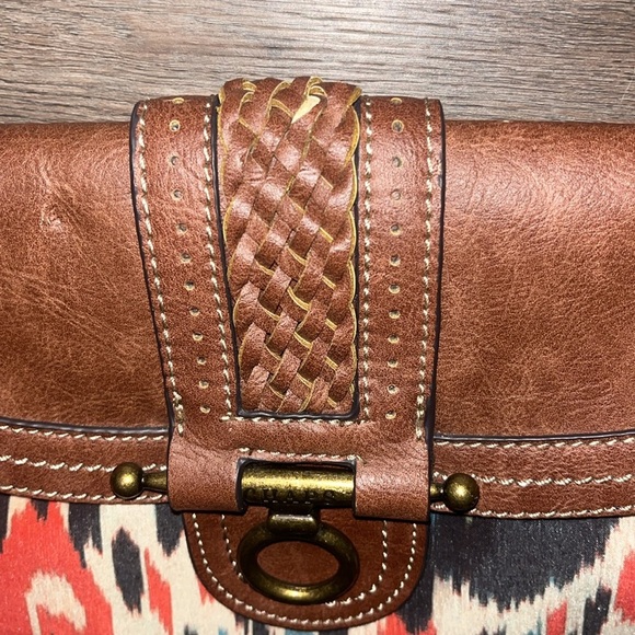 Chaps clutch/ crossbody bag with Aztec / western print style - preowned - Picture 3 of 12